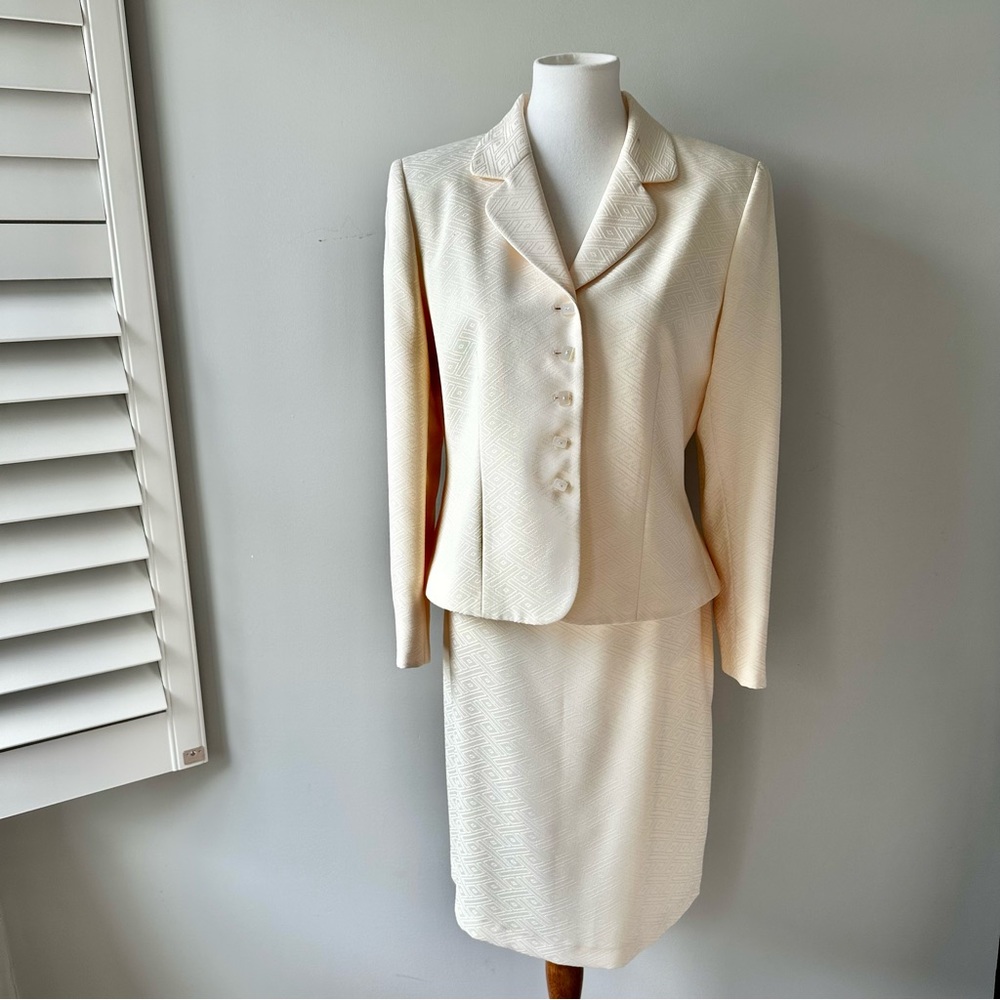 Vintage Stresa Design Jacket and Skirt Suite Size 12P